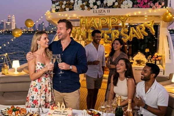 celebrate anniversary on Sindbad Yachts romantic dinner setup
